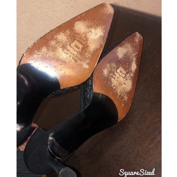 Stuart Weitzman pointed heels - Picture 5 of 8